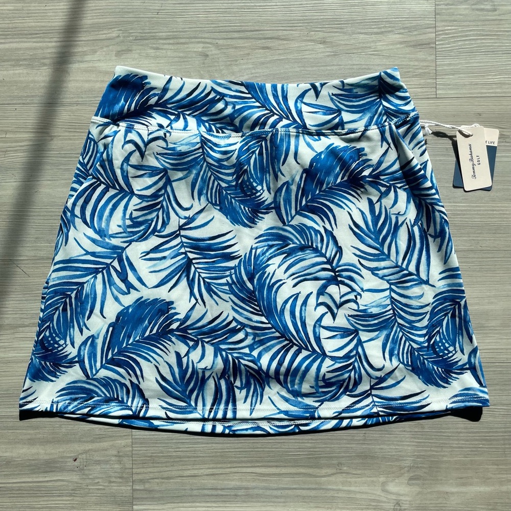 Tommy Bahama Golf Skort XS New with tags